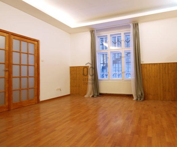 Kiadó téglalakás, albérlet, I. kerületben, Hunyadi János úton