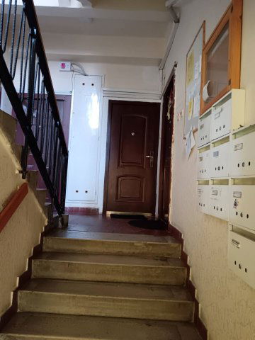 Eladó téglalakás, Oroszlányban 28 M Ft, 1 szobás