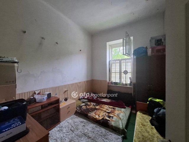 Eladó családi ház, Egercsehiben 28 M Ft, 2+4 szobás