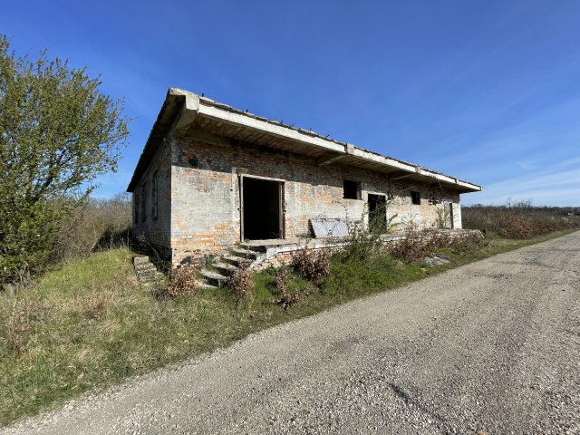 Eladó családi ház, Szákszenden 6.8 M Ft / költözzbe.hu