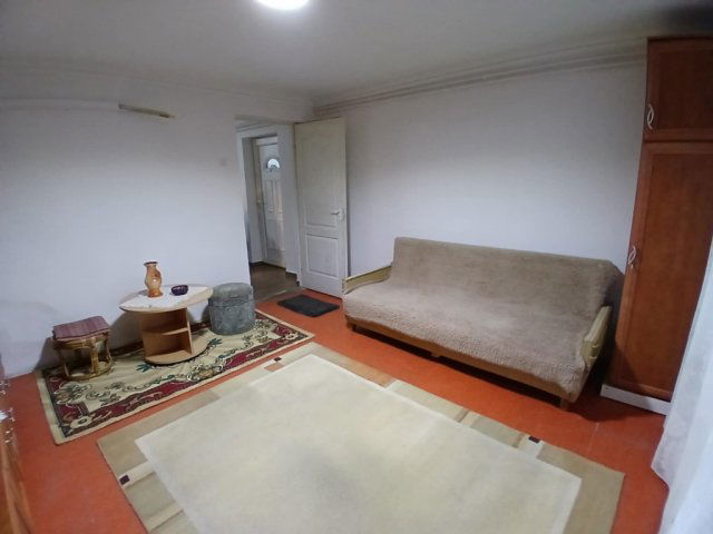 Kiadó családi ház, albérlet, Debrecenben 150 E Ft / hó