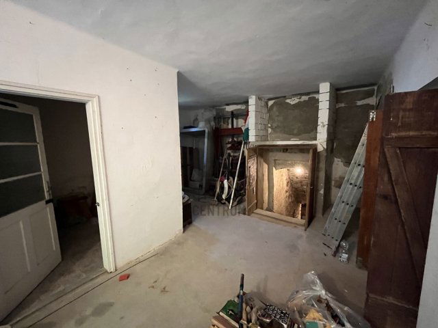 Eladó mezogazdasagi ingatlan, Siklóson 6.5 M Ft, 2 szobás