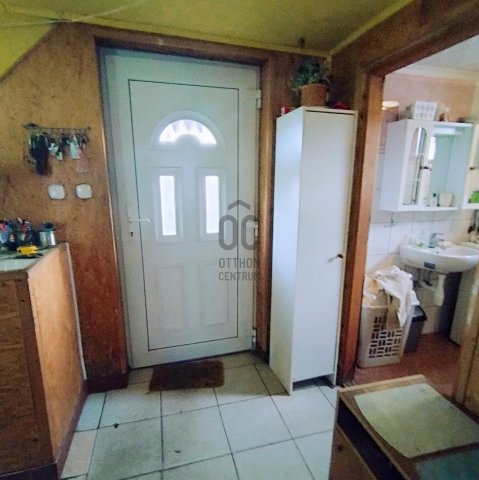 Eladó családi ház, Nagykőrösön 24.5 M Ft, 3 szobás