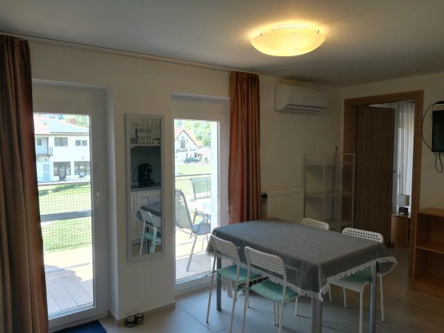 Eladó téglalakás, Zamárdiban 99.5 M Ft, 3 szobás