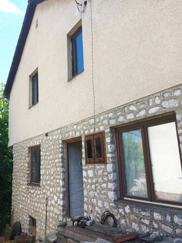 Eladó családi ház, Miskolcon 38 M Ft, 4 szobás