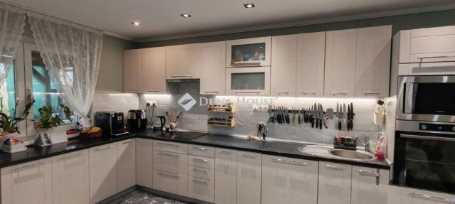 Eladó családi ház, Ócsán 89.99 M Ft, 6 szobás