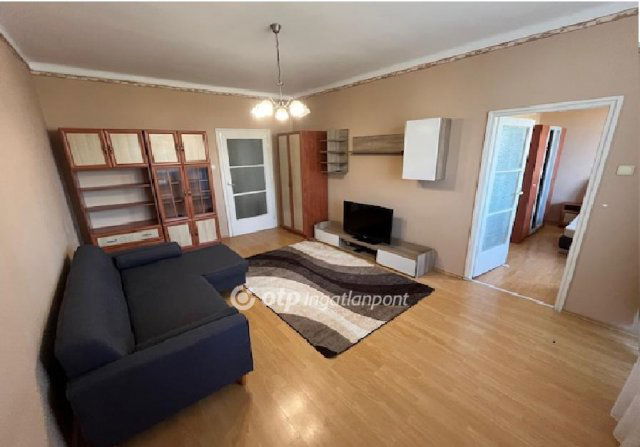 Eladó téglalakás, Nyíregyházán 45 M Ft, 2 szobás