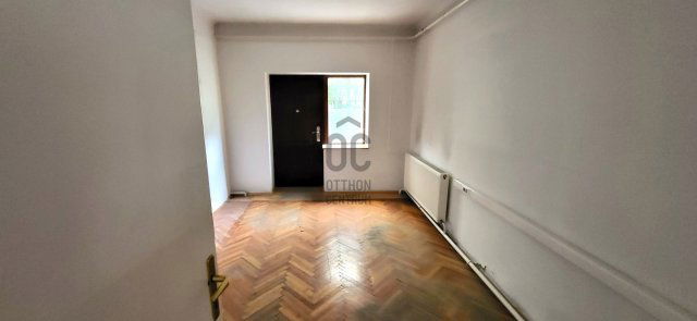 Eladó téglalakás, Pilisen 59 M Ft, 8 szobás