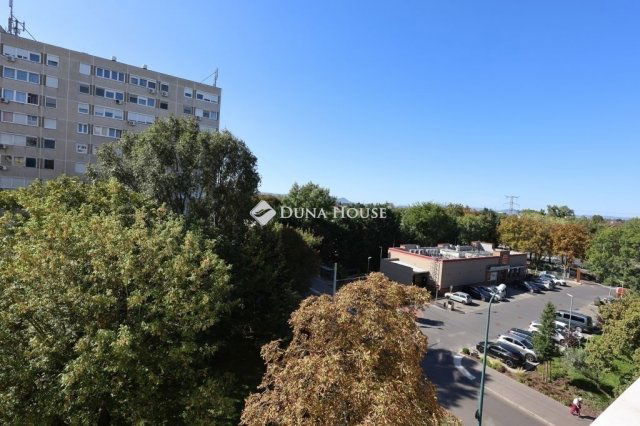 Eladó panellakás, Budapesten, XIV. kerületben 65.2 M Ft, 2 szobás