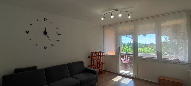 Eladó téglalakás, Szombathelyen 49.5 M Ft, 3 szobás