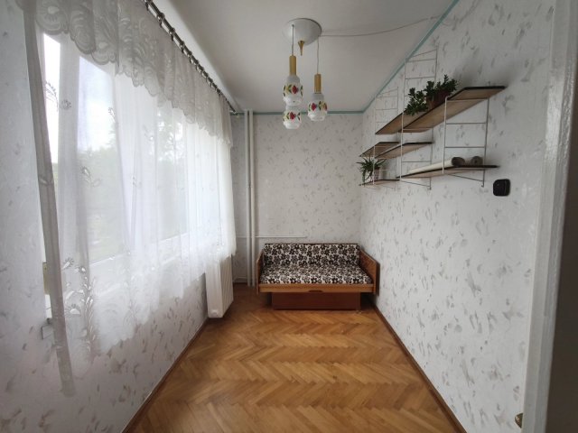 Eladó panellakás, Kazincbarcikán 19.9 M Ft, 1+1 szobás
