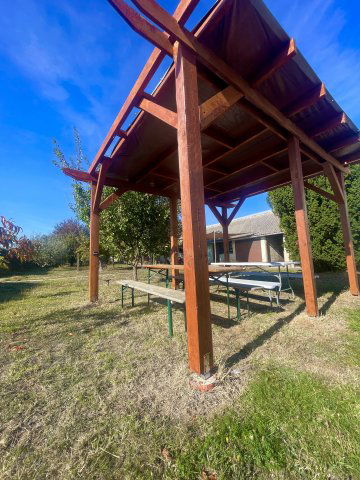 Eladó családi ház, Pogányon 107.9 M Ft, 4 szobás