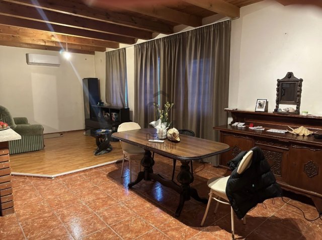 Eladó családi ház, Dömsödön 47.9 M Ft, 3 szobás