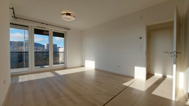 Kiadó téglalakás, albérlet, III. kerületben, Folyamőr utcában