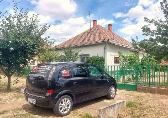 Eladó családi ház, Tiszaroffon 24.9 M Ft, 2 szobás