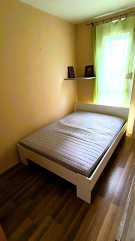 Kiadó panellakás, albérlet, Pécsett, Ifjúság útján