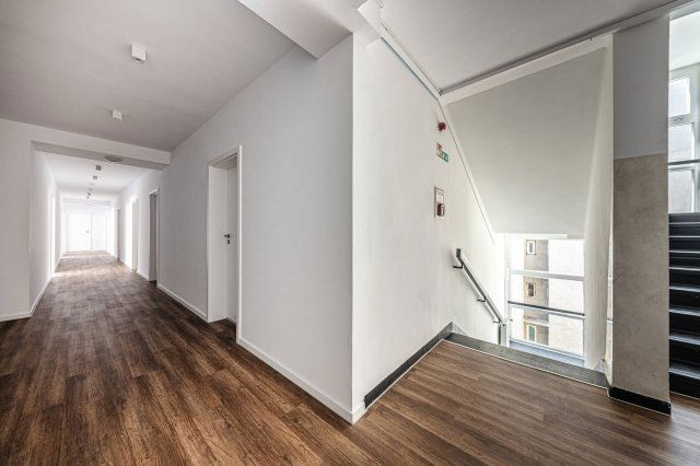 Kiadó iroda, Budapesten, XIII. kerületben 230 E Ft / hó, 1 szobás