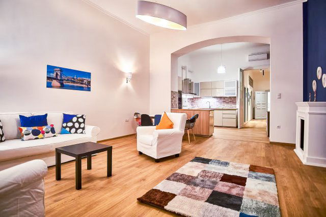 Eladó téglalakás, Budapesten, VII. kerületben, Dob utcában