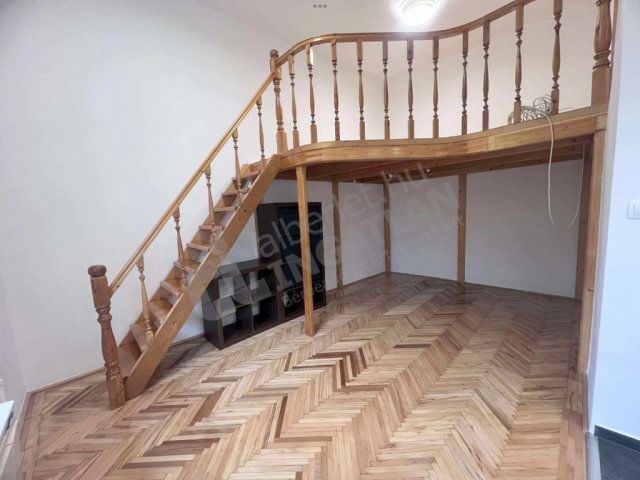 Kiadó téglalakás, albérlet, VII. kerületben, Dob utcában