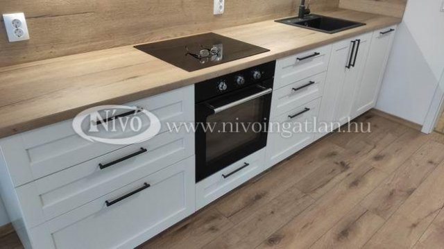 Kiadó téglalakás, albérlet, Veszprémben 290 E Ft / hó
