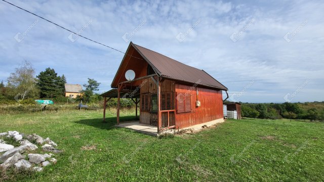 Eladó nyaraló, Miskolcon 9.99 M Ft, 2 szobás