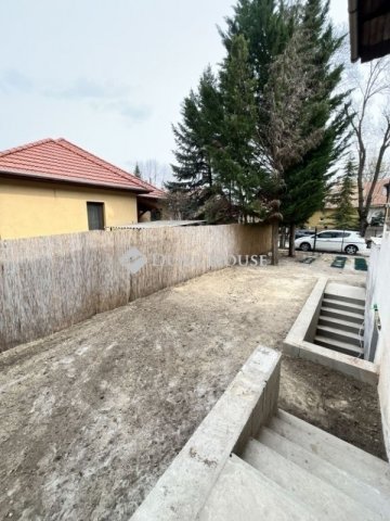 Eladó téglalakás, Budapesten, XV. kerületben 111.5 M Ft