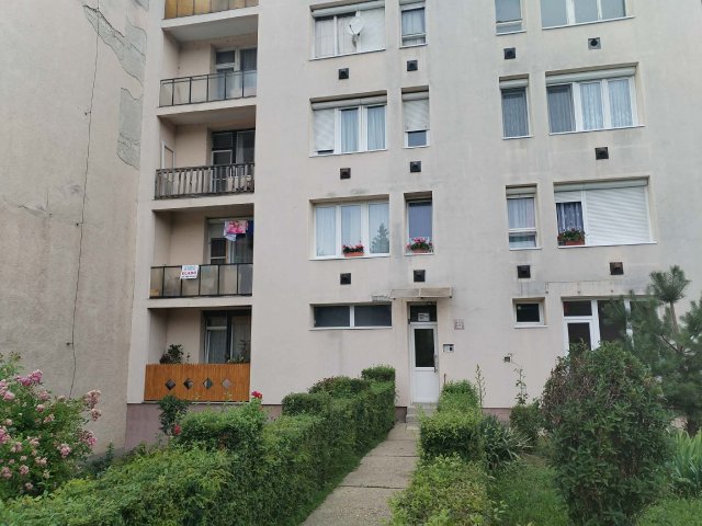 Eladó téglalakás, Bátonyterenyén 11.9 M Ft, 2 szobás