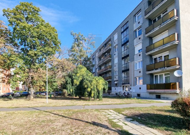 Eladó téglalakás, Szombathelyen 28.9 M Ft, 1 szobás