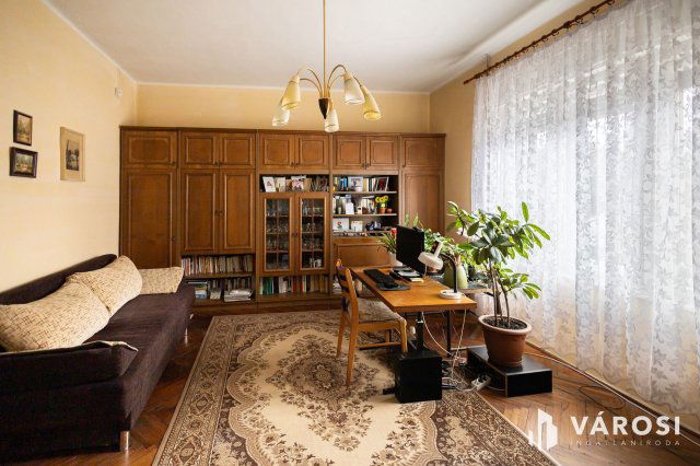 Eladó családi ház, Hódmezővásárhelyen 59.99 M Ft, 3 szobás