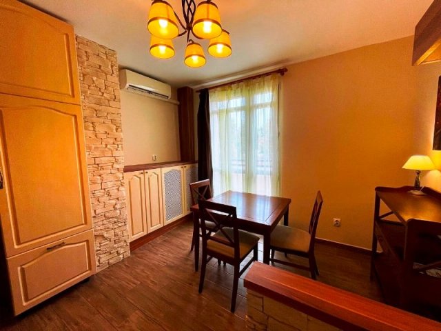 Kiadó téglalakás, albérlet, Pécsett, Madách Imre utcában