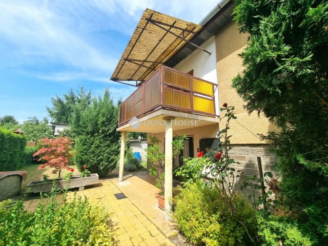 Eladó családi ház, Sárváron, Esze Tamás utcában 55.9 M Ft