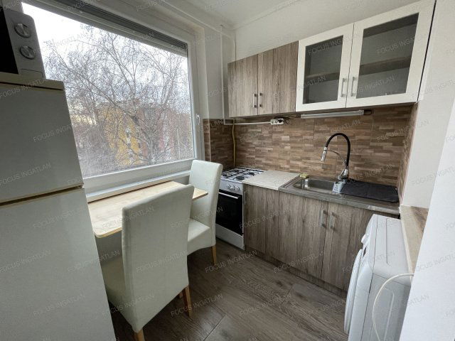 Eladó panellakás, Kecskeméten 31.99 M Ft, 1 szobás