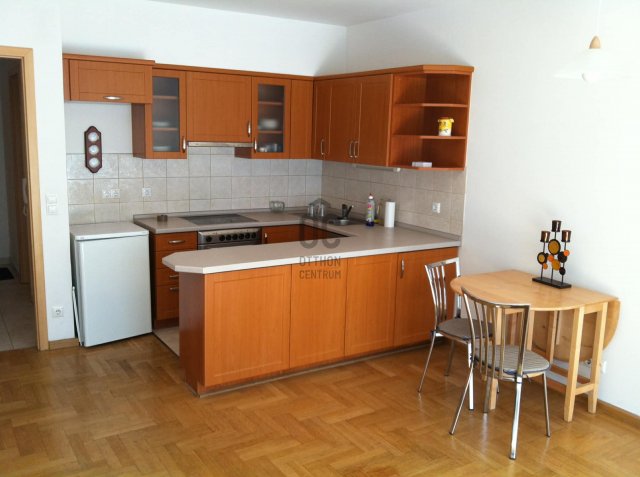 Kiadó téglalakás, albérlet, Budapesten, II. kerületben