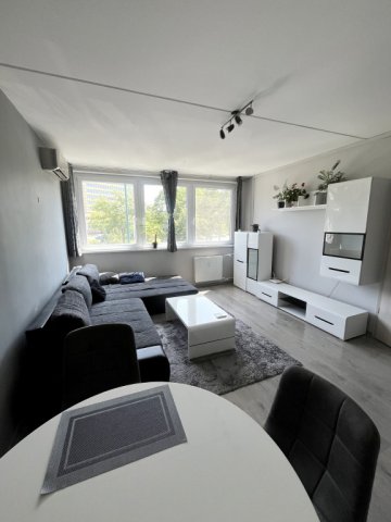 Eladó téglalakás, Budapesten, XIV. kerületben, Csertő utcában