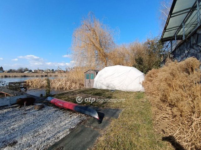 Eladó családi ház, Taksonyon 285 M Ft, 5 szobás