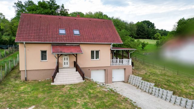 Eladó családi ház, Kehidakustányban 106.5 M Ft, 3 szobás