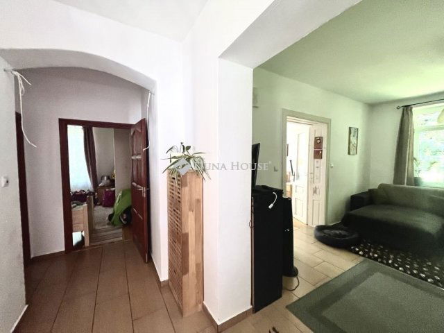 Eladó családi ház, Orfűn 99.99 M Ft, 4 szobás
