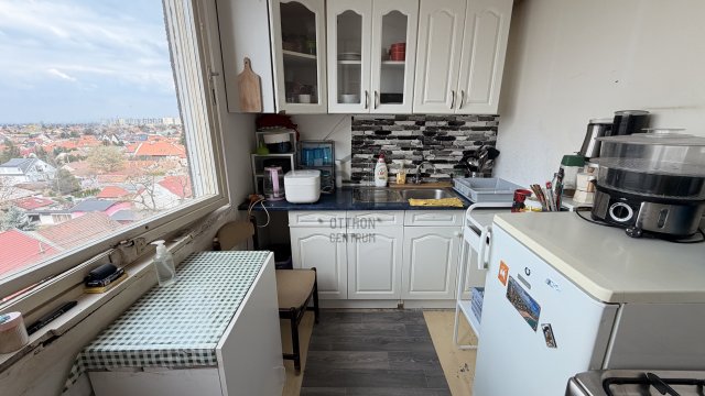 Eladó panellakás, Budapesten, XV. kerületben 59.9 M Ft, 3 szobás
