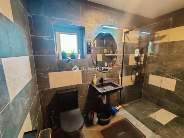 Eladó családi ház, Monoron 89.9 M Ft, 3 szobás