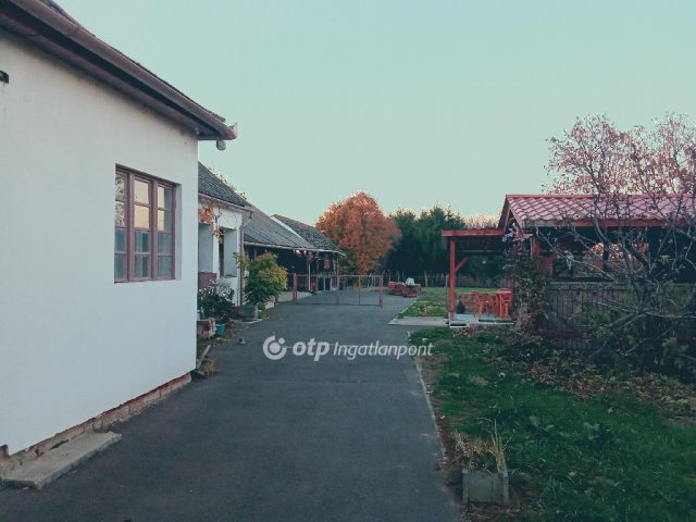 Eladó családi ház, Kérsemjénen 23 M Ft, 4 szobás