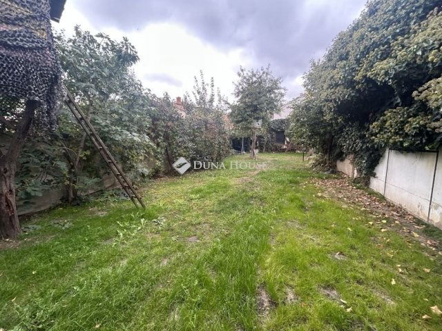 Eladó családi ház, Székesfehérvárott 77.5 M Ft, 6 szobás