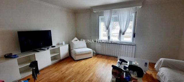 Eladó családi ház, Etyeken 68 M Ft, 5 szobás