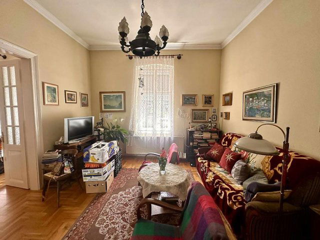 Eladó családi ház, Budapesten, XV. kerületben 69.9 M Ft