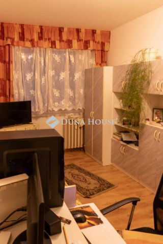 Eladó panellakás, Mosonmagyaróváron 43.9 M Ft, 2 szobás