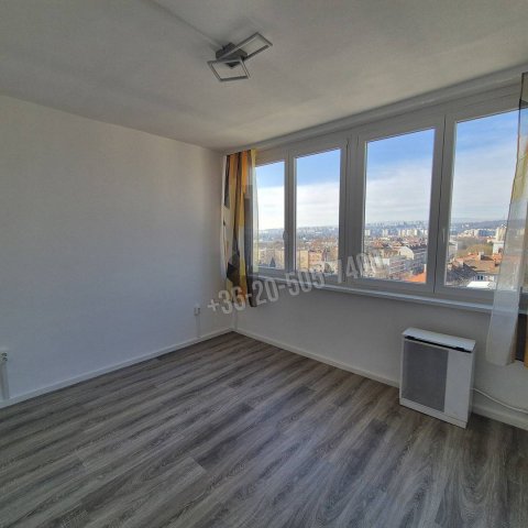 Eladó téglalakás, Miskolcon 32.95 M Ft, 3 szobás