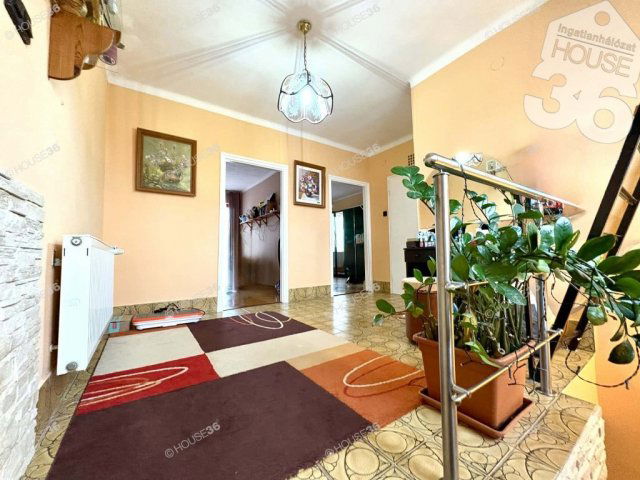 Eladó családi ház, Kecskeméten 74.99 M Ft, 4 szobás