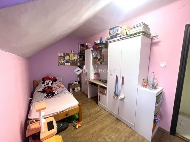 Eladó családi ház, Gárdonyban 99.9 M Ft, 6 szobás