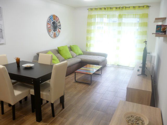 Kiadó téglalakás, albérlet, Debrecenben 440 E Ft / hó, 3 szobás