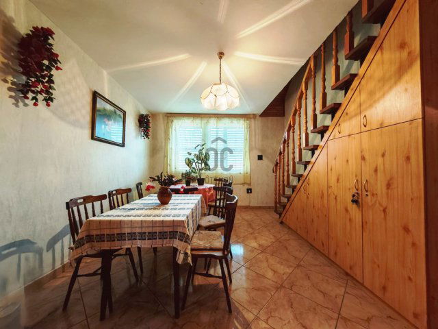 Eladó családi ház, Gárdonyban 85 M Ft, 5 szobás