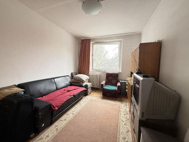 Eladó panellakás, Budapesten, III. kerületben 64.9 M Ft, 2 szobás